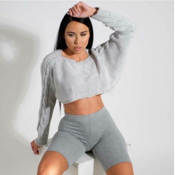 Cropped Sweater - Picture 2 of 3